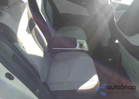 2017 Toyota Prius Prime Plus z USA, uszkodzony, nr VIN JTDKARFP1H3023165